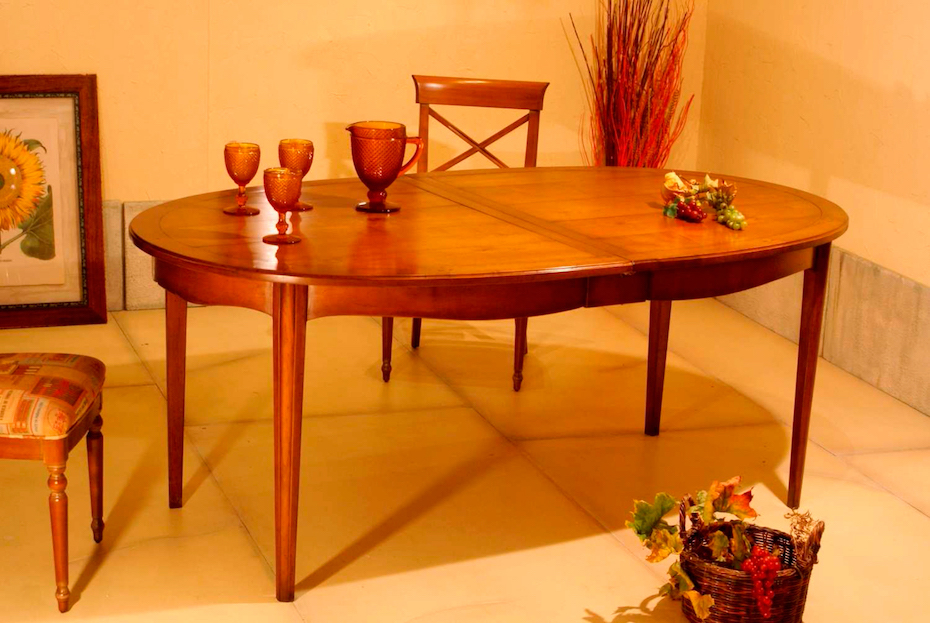 Richelieu-furnitures-oval-table